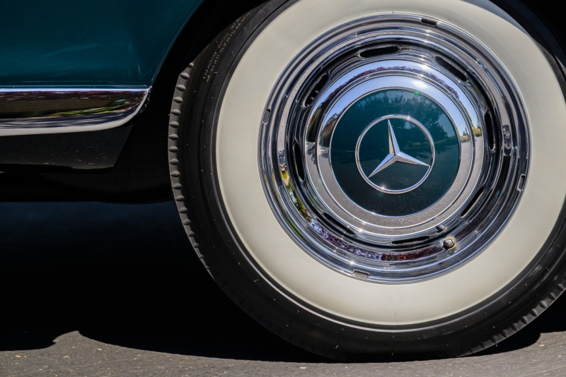 grundfor-italian-mercedes-300s-blue-green-272