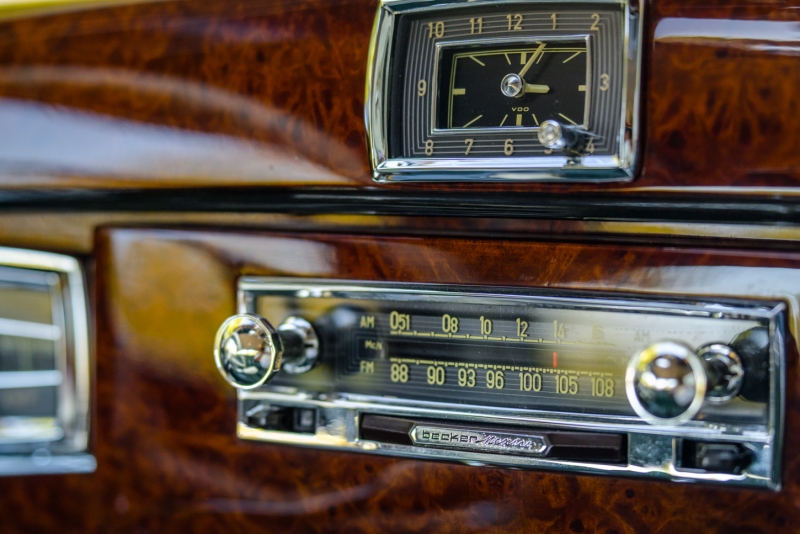 grundfor-italian-mercedes-300s-blue-green-139