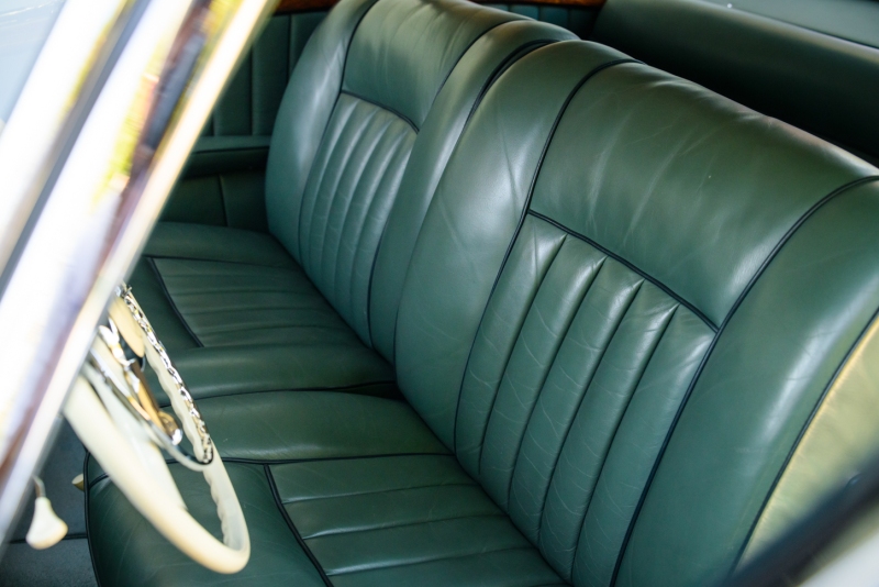 grundfor-italian-mercedes-300s-blue-green-105
