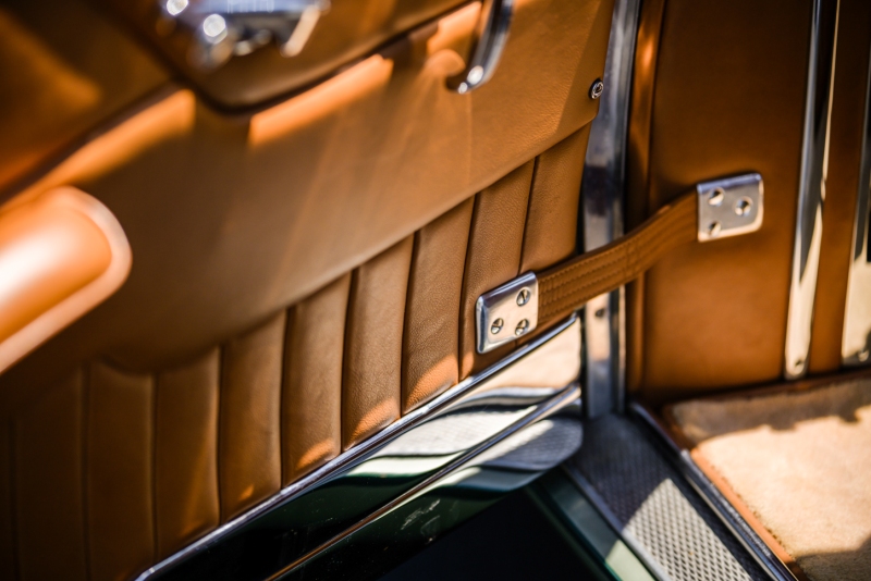 grundfor-italian-mercedes-300s-2-tone-256