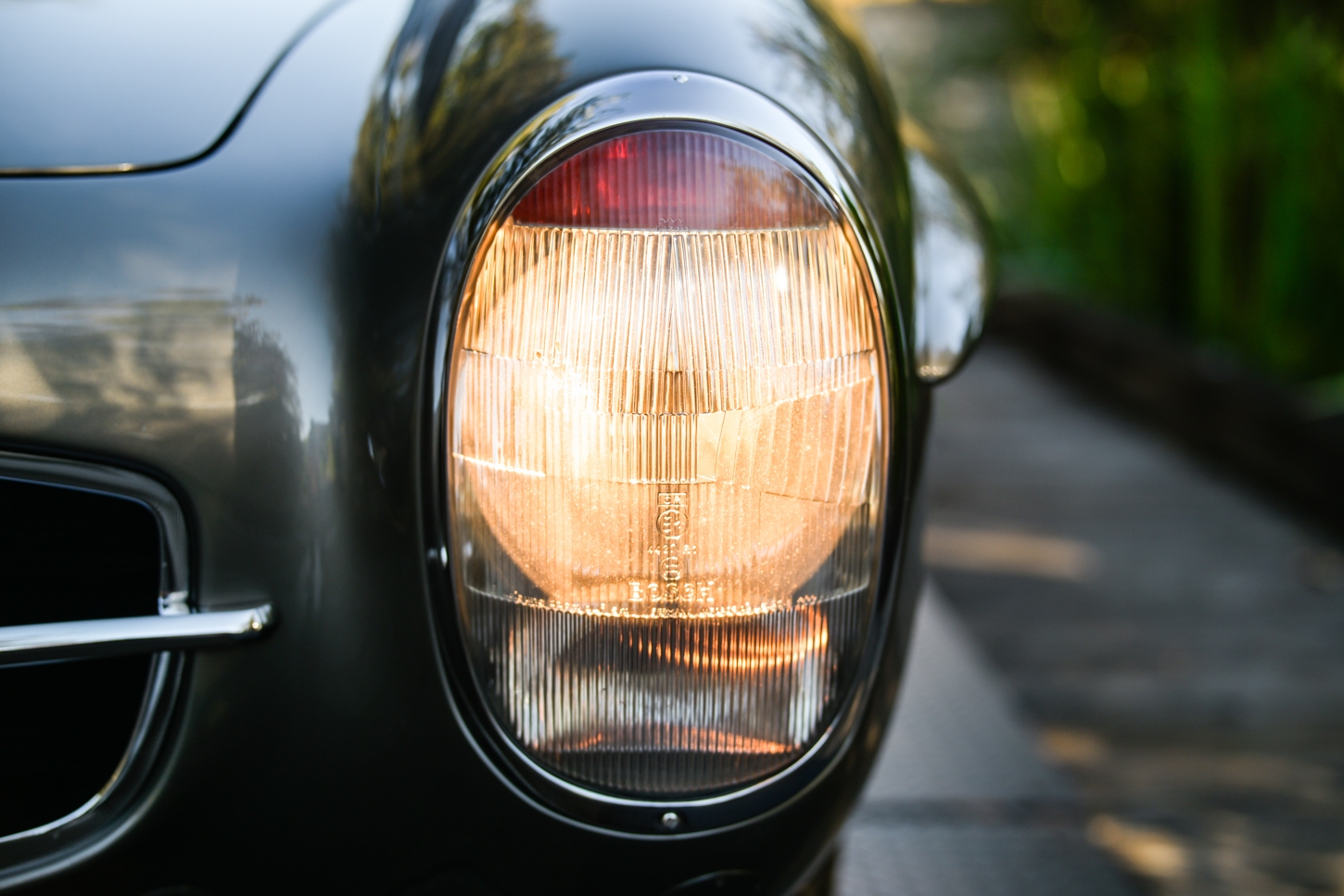 grundfor-mercedes-300sl-roadster-metallic-gray-033