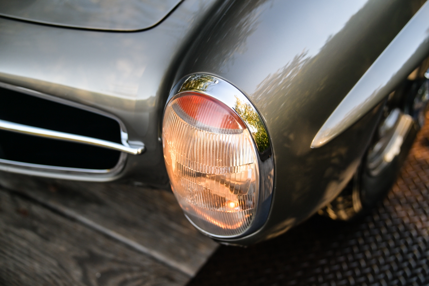 grundfor-mercedes-300sl-roadster-metallic-gray-035