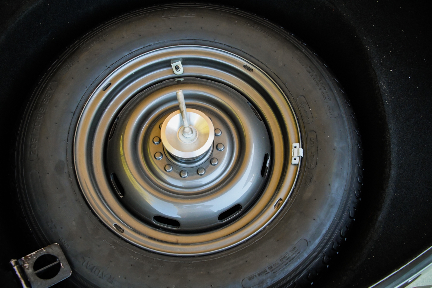 grundfor-mercedes-300sl-roadster-metallic-gray-192