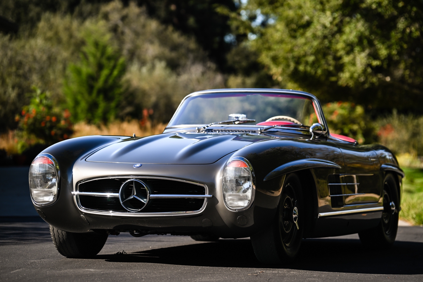 grundfor-mercedes-300sl-roadster-metallic-gray-227