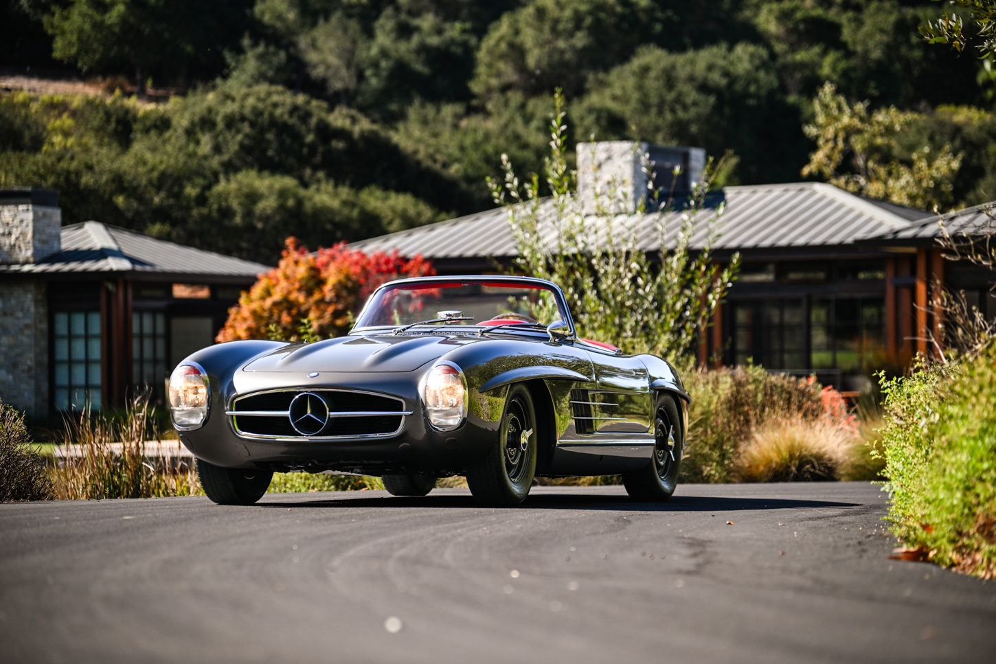 grundfor-mercedes-300sl-roadster-metallic-gray-268