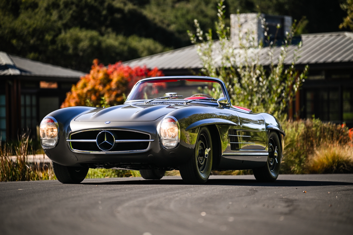 grundfor-mercedes-300sl-roadster-metallic-gray-270
