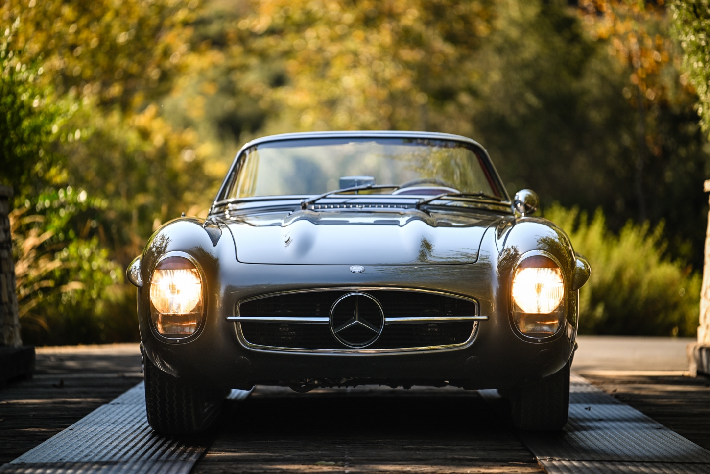 grundfor-mercedes-300sl-roadster-metallic-gray-312