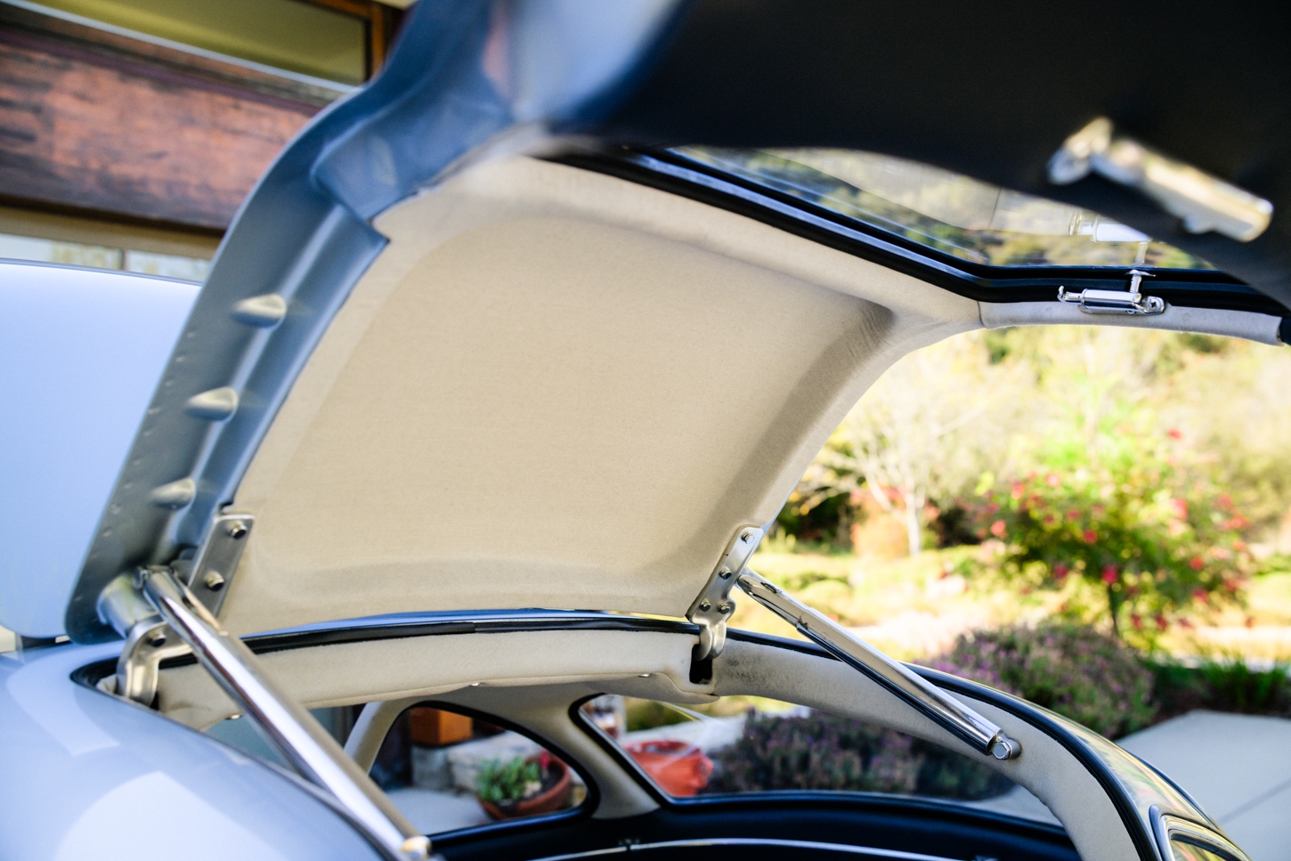 grundfor-mercedes-300sl-gullwing-light-blue-plaid-193