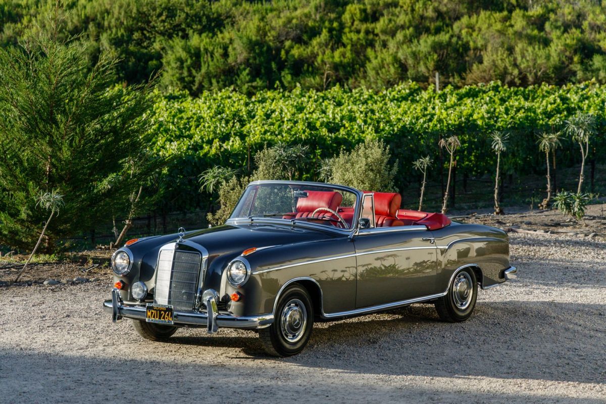 SOLD 1959 Mercedes-Benz 220 SE Cabriolet - Scott Grundfor Company