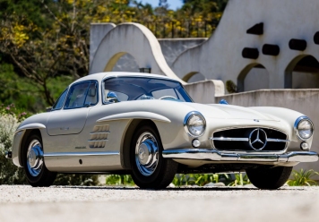 grundfor-20200505-300sl-gullwing-pearl-068