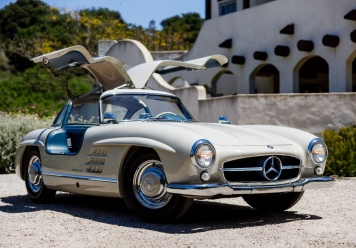grundfor-20200505-300sl-gullwing-pearl-150