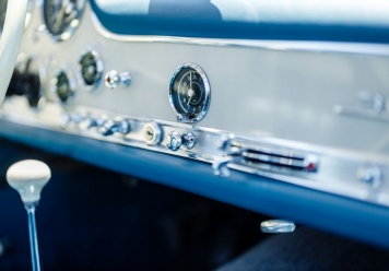 grundfor-20200505-300sl-gullwing-pearl-267