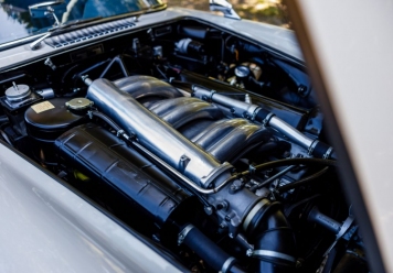 grundfor-20200505-300sl-gullwing-pearl-337