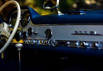 grundfor-20200505-300sl-gullwing-pearl-361
