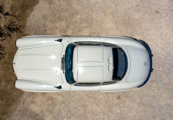 grundfor-20200505-300sl-gullwing-pearl-542