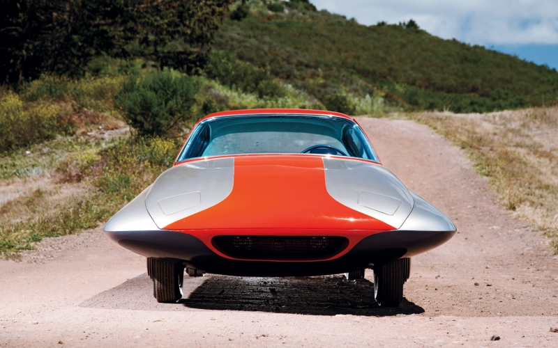 1955-ghia-gilda-front-end