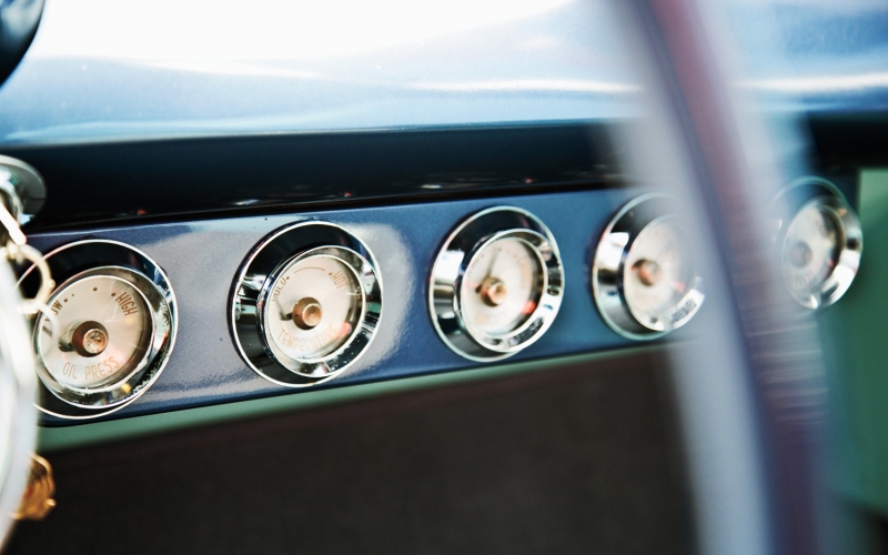1955-ghia-gilda-gauges-2