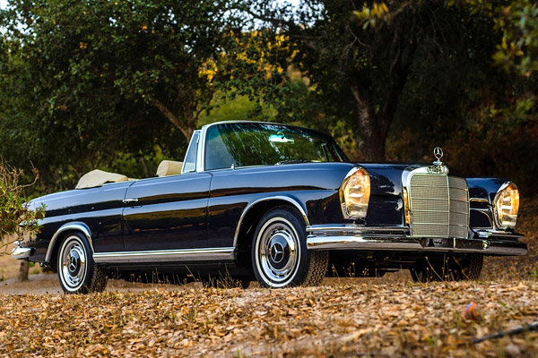 1965 Mercedes-Benz 220SEb Cabriolet