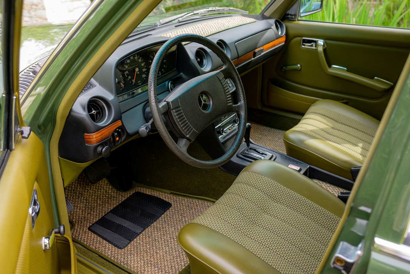 1979 Mercedes-Benz 280 TE Gasoline Wagon