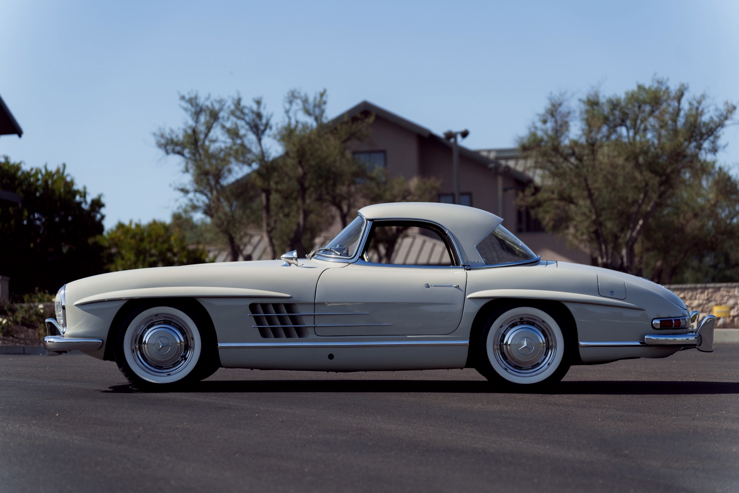 1957 MERCEDES-BENZ 300SL ROADSTER