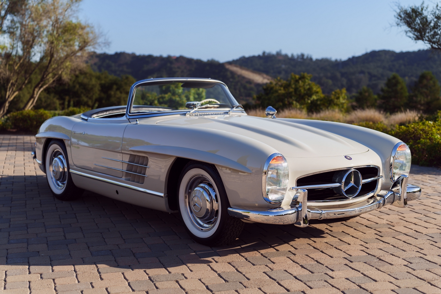 1957 MERCEDES-BENZ 300SL ROADSTER