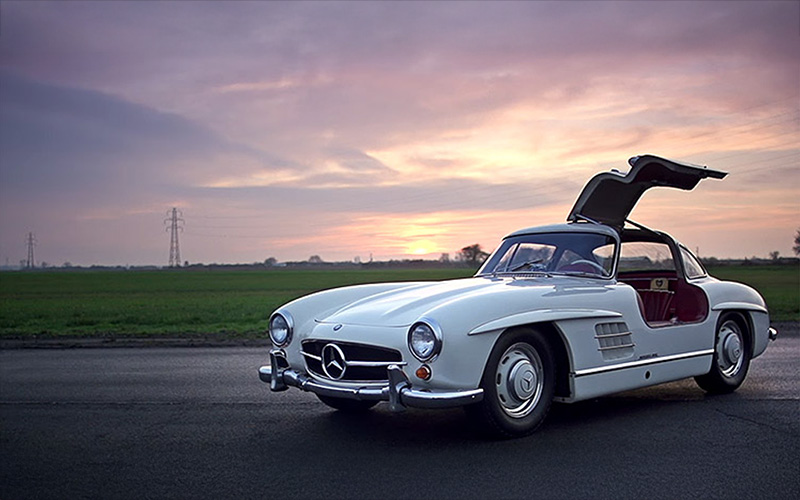 The Mercedes-Benz 300SL ‘Gullwing’ is a Miraculous Car