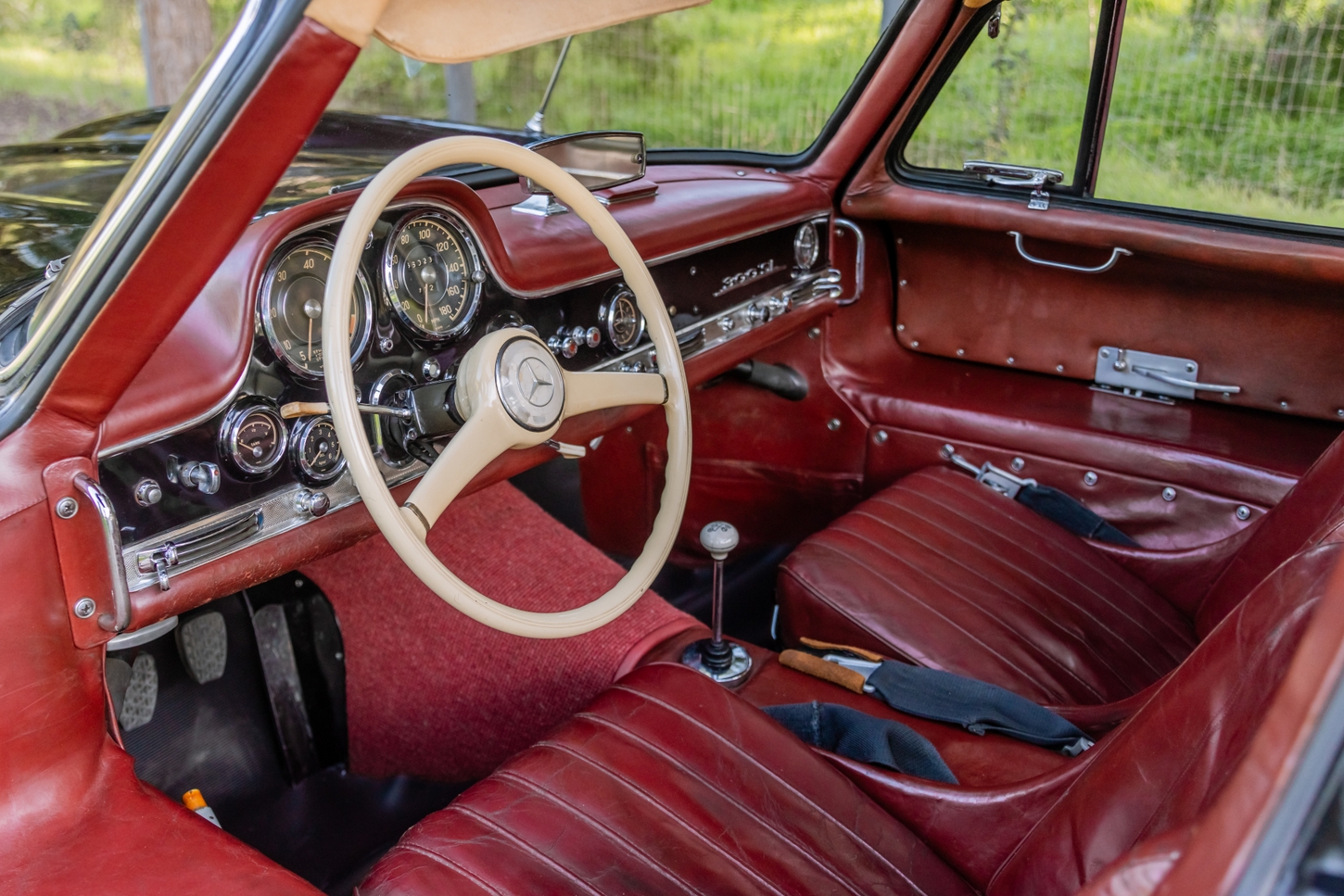 1957 MERCEDES-BENZ 300SL ROADSTER