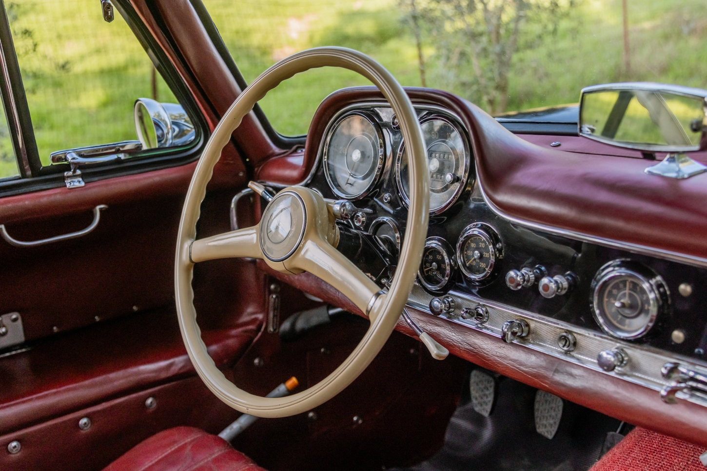 1957 MERCEDES-BENZ 300SL ROADSTER