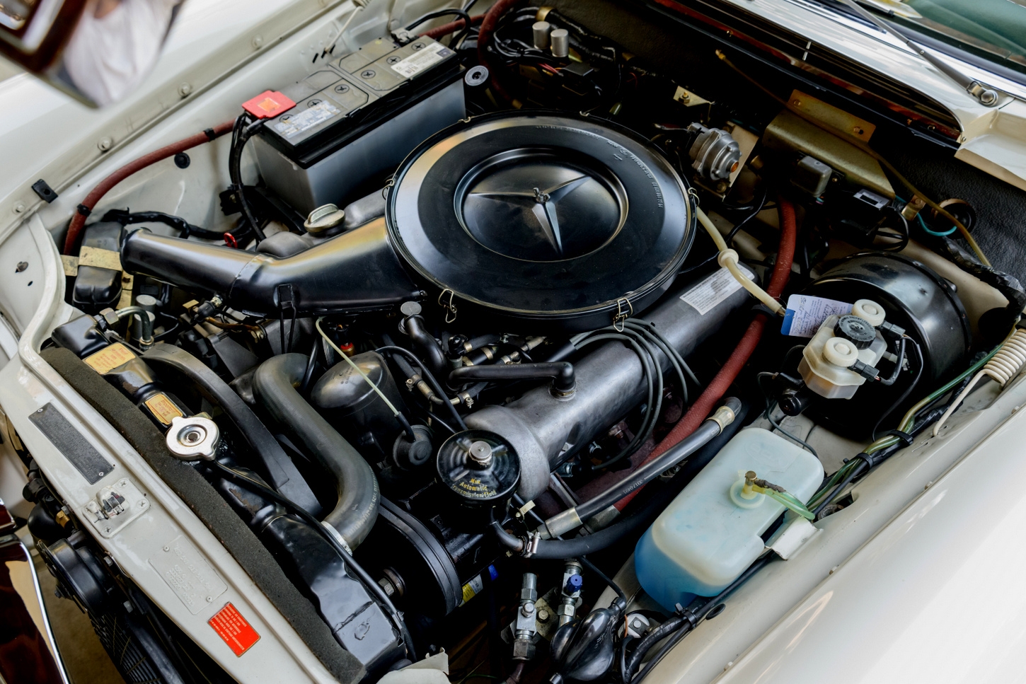 1971 MERCEDES-BENZ 280SL ZF5