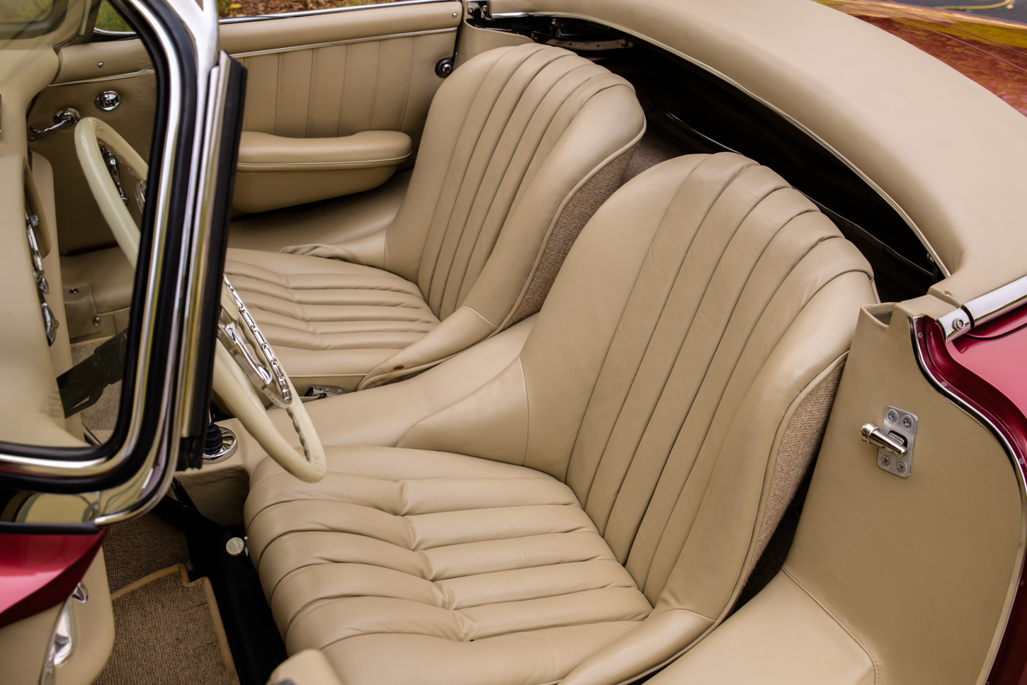 1957 MERCEDES-BENZ 300SL ROADSTER